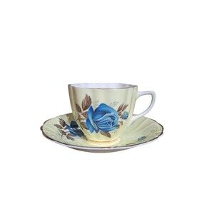 Crownford Bone China Blue Rose on Light Yellow & White Ribbed Gold Trim England